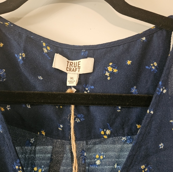 True Craft Navy XL Blue Floral Sleeveless Dress - Picture 3 of 7